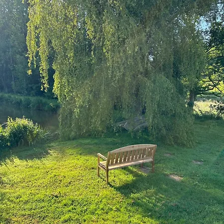 Le Moulin De Fontenay *